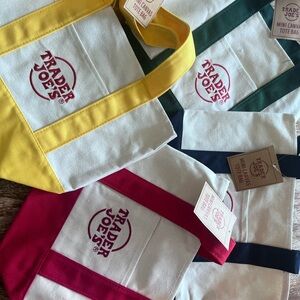 trader joe’s mini tote bags set of 4 navy, red, yellow, green